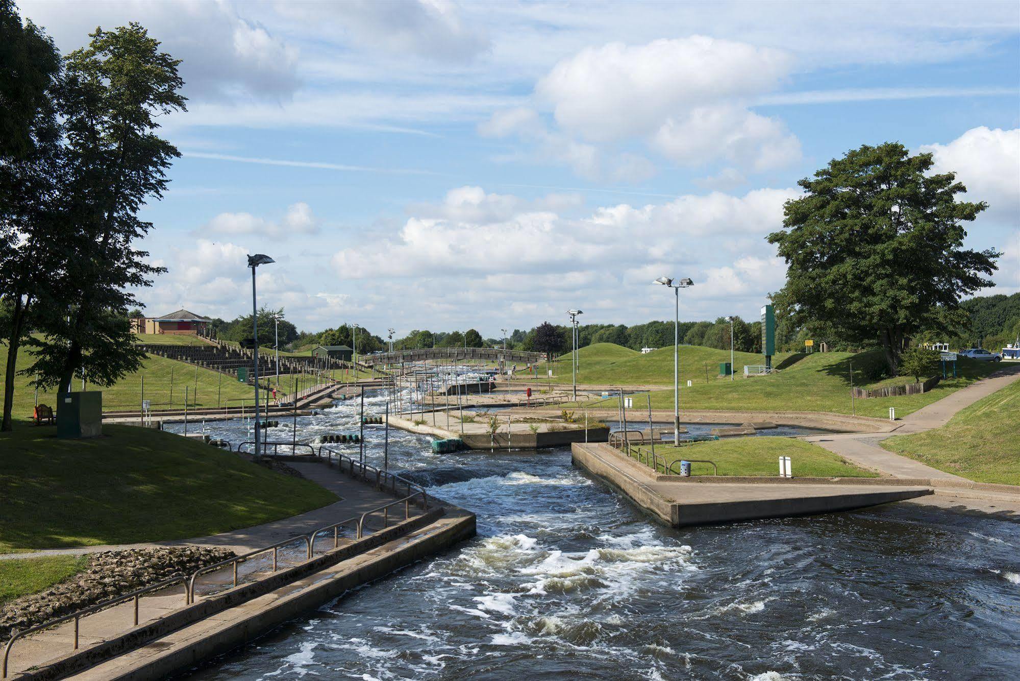 Holme Pierrepont Country Park Of The National Water Sports Centre Hotel Colwick